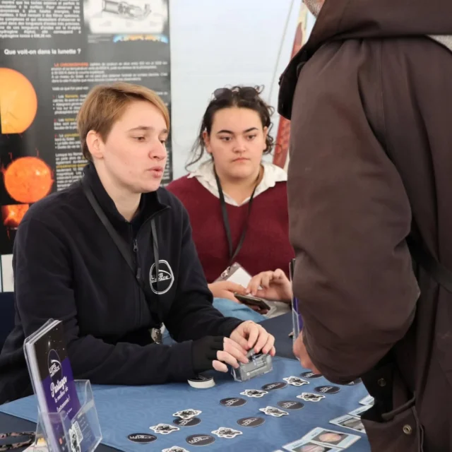 🚀 Au FESTIVAL AEROSPATIAL DES ETOILES ET DES AILES, à L'Envol des Pionniers, parmi de très nombreuses animations, vous pouvez venir rencontrer 35 exposants sous un chapiteau chauffé jusqu'à 18 heures.

💫 Merci à Anne-Sophie Albouy (@les_photos_d_anso) pour ses photos !